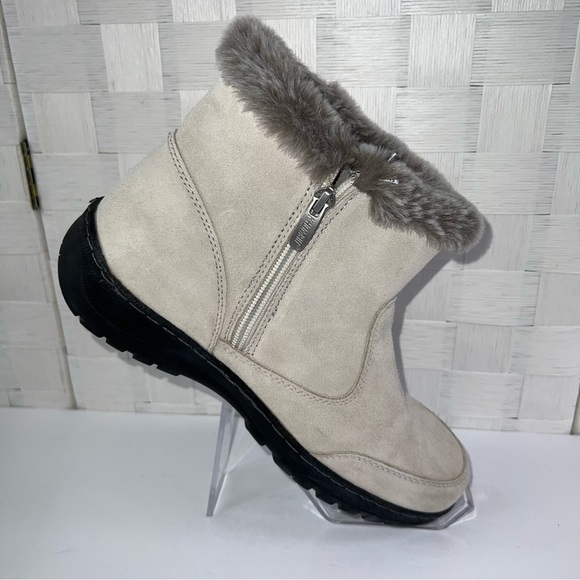 KHOMBU Cream Iris Leather Water Repellent Memory Foam Boots Women's 10 - Picture 4 of 10